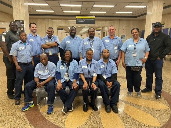 vsp-mva-crew-w-job-coaches-002-1.jpeg VSP Team with Job Coaches